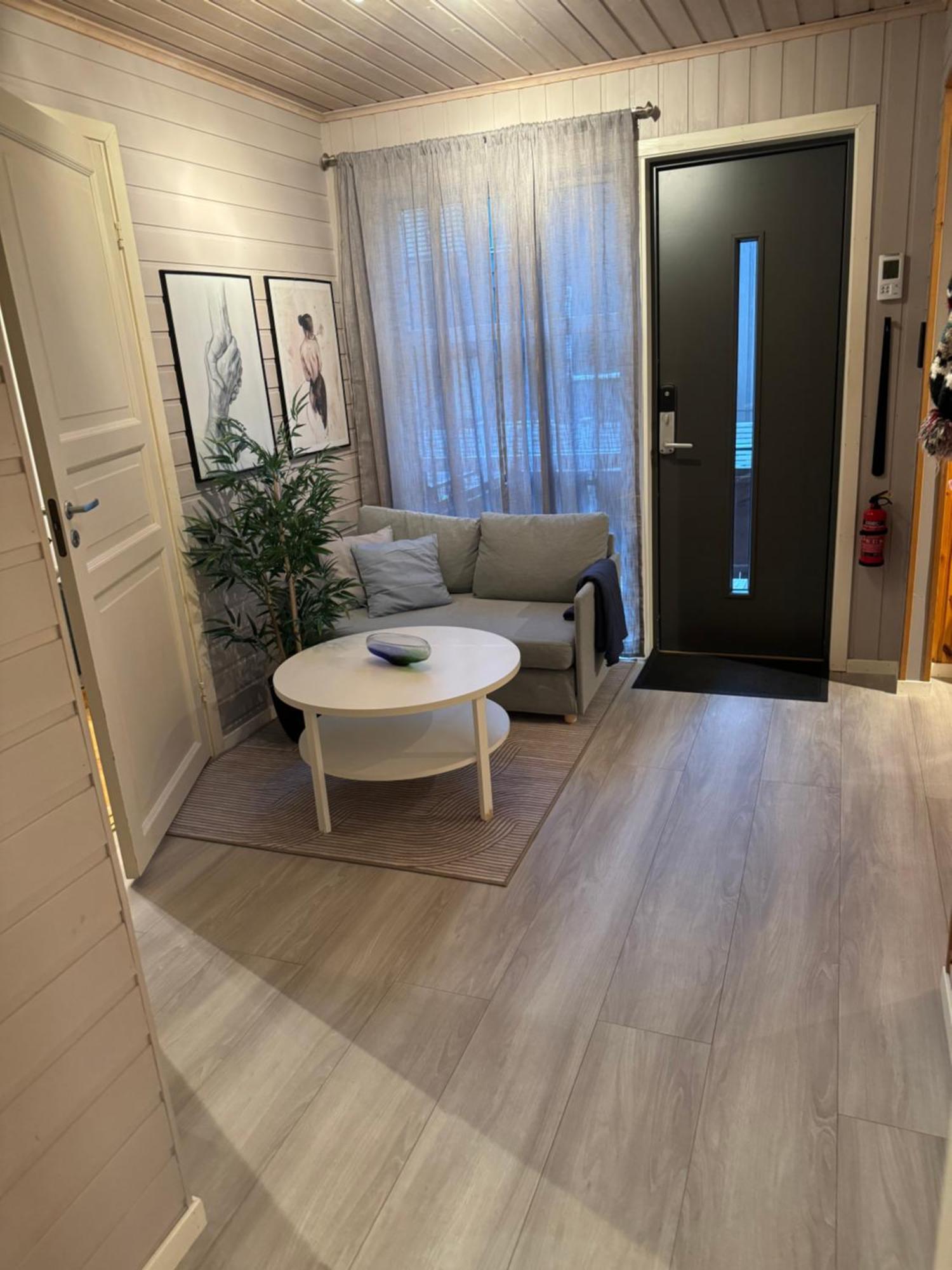 Very Centrally Located Apartment With Free Parking ทรอมโซ ภายนอก รูปภาพ